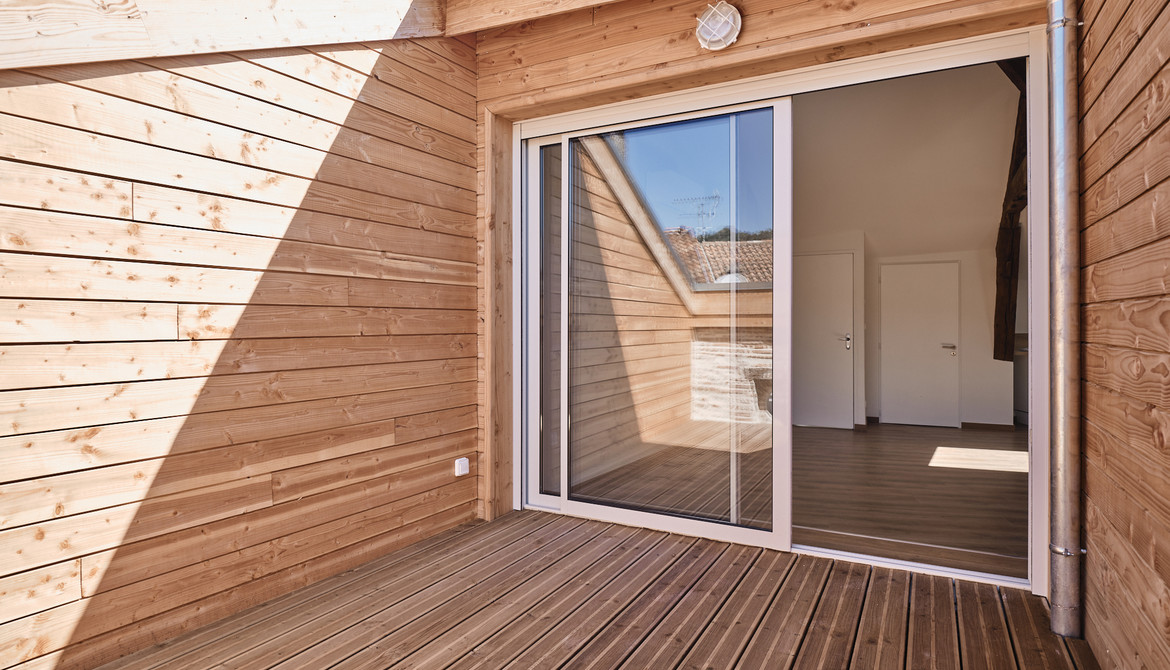Ouverture terrasse tropézienne toiture - rénovation appartement Les Promoteurs